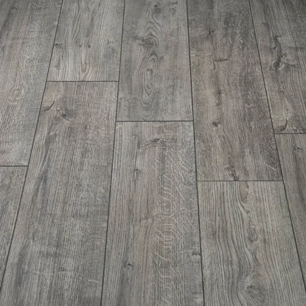 Mansion 8mm Laminate Flooring - Image 5