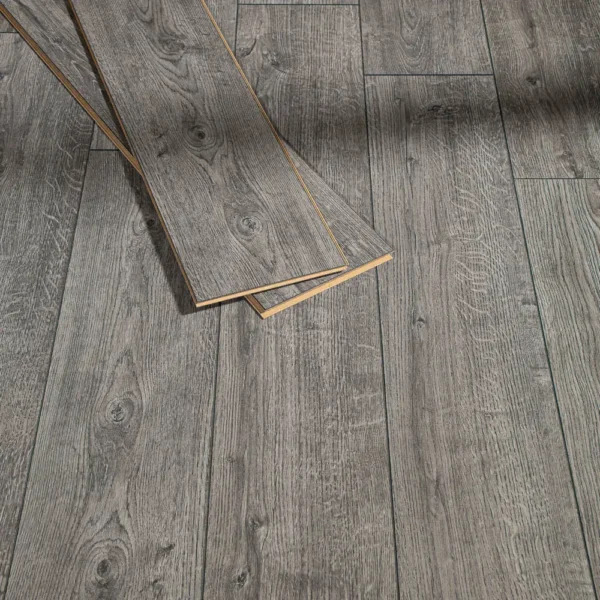 Mansion 8mm Laminate Flooring - Image 3