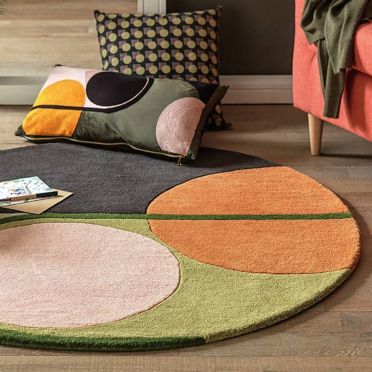 Geometric Round Wool Cut Pile Rug