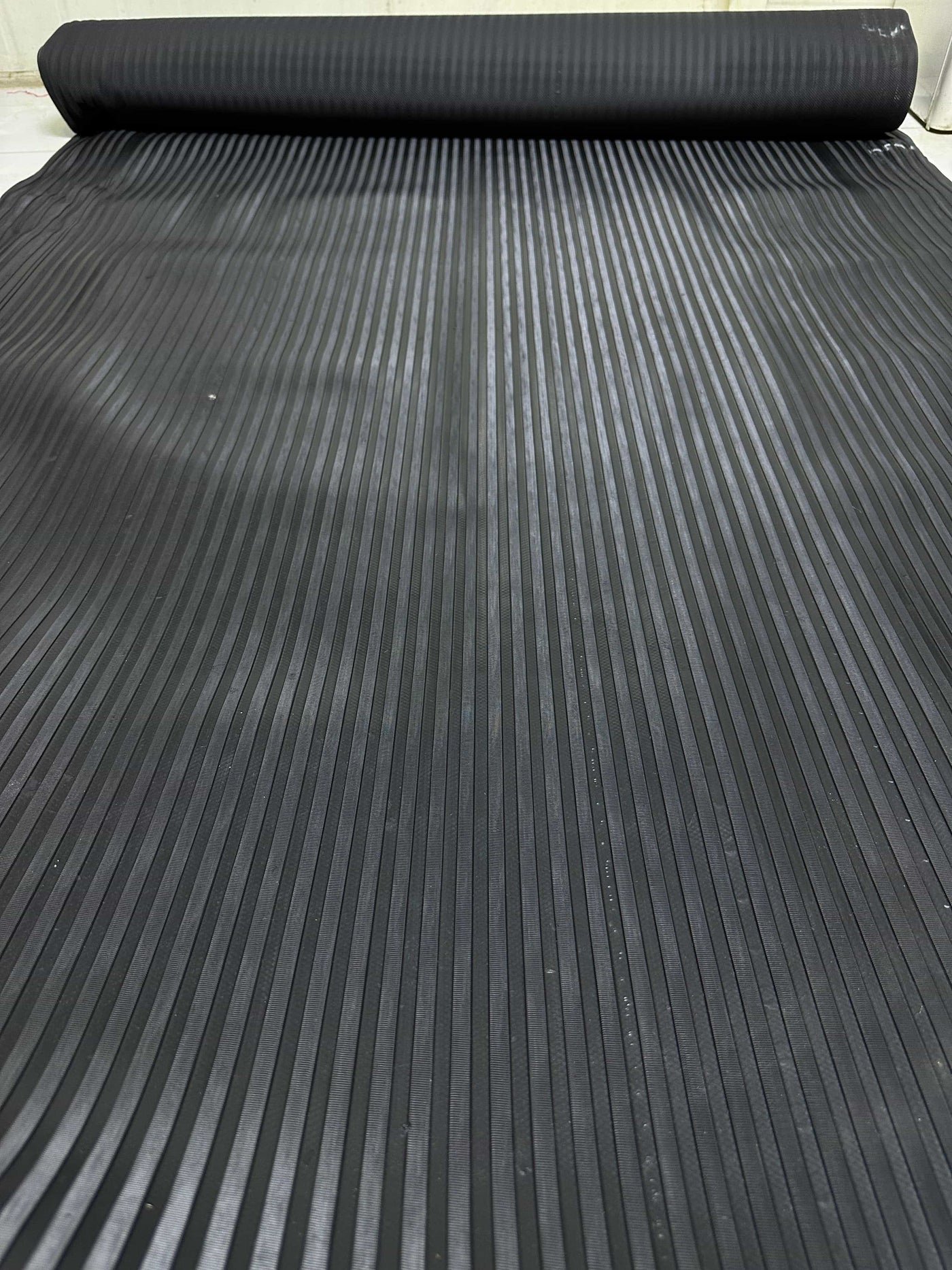 Slip free Rubber Mats - Image 3