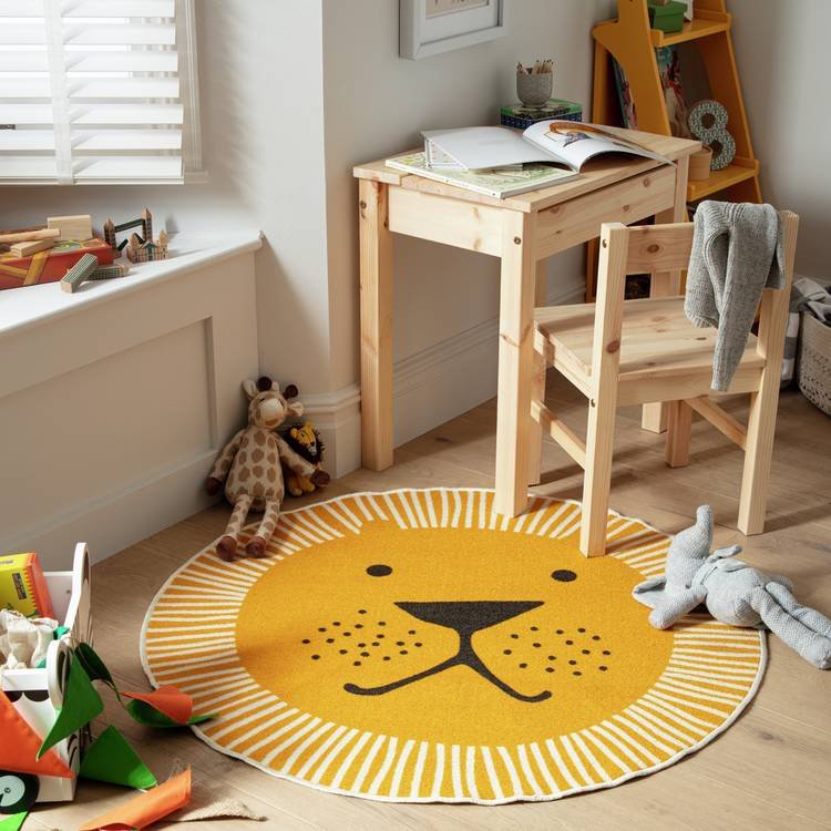 Lion Face Round Yellow Short Pile Rug
