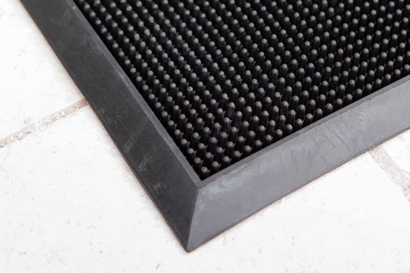 Outdoor Rubber Bristle Mats - Image 4