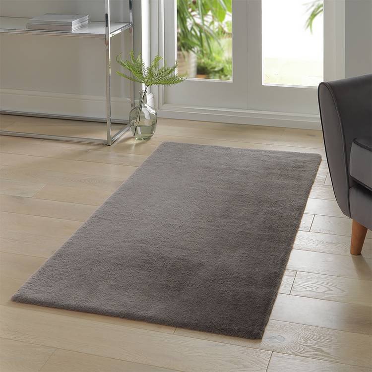 Supersoft Faux Fur Grey Shaggy Rug